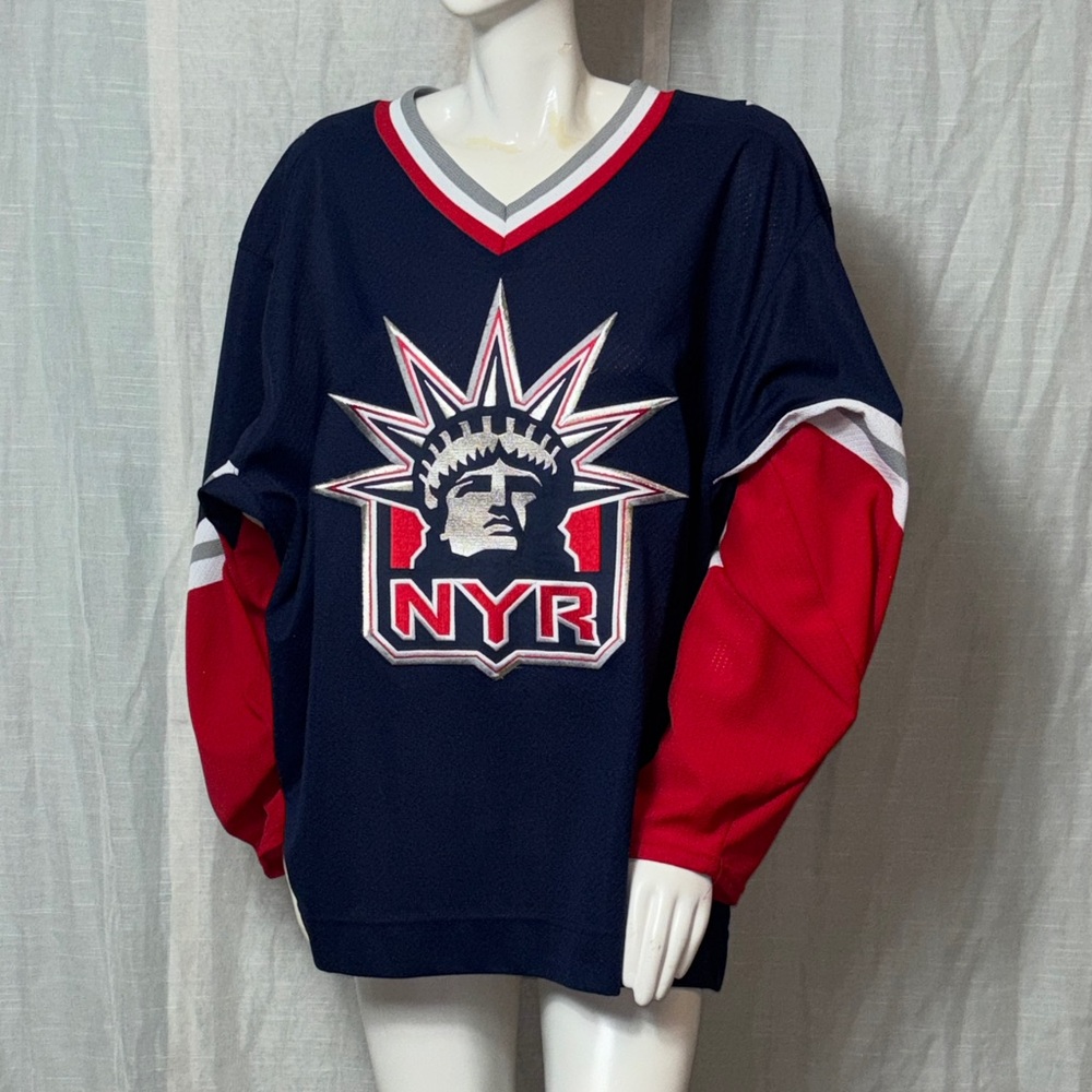 CCM New York Raiders Men's V-Neck Jersey; Size: L